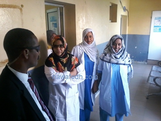 ممرضات طالبن الرئيس يزيادة رواتبهن فأجاب بأن ذلك قيد الدراسة 