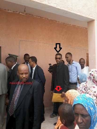 في الصورة يظهر المفوض أثناء ملاحقته للرئيس بطب إيطاليا 